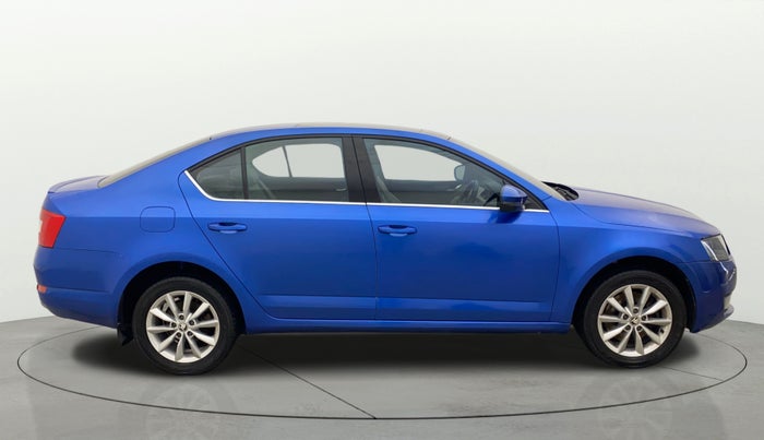 2015 Skoda Octavia ELEGANCE 1.8 TSI AT, Petrol, Automatic, 65,121 km, Right Side View