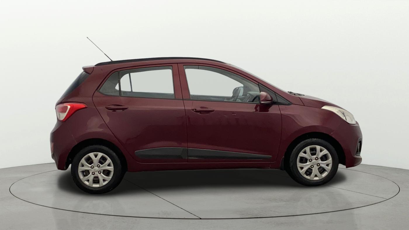 2015 Hyundai Grand i10 SPORTZ 1.2 KAPPA VTVT, Petrol, Manual, 81,282 km, Right Side View