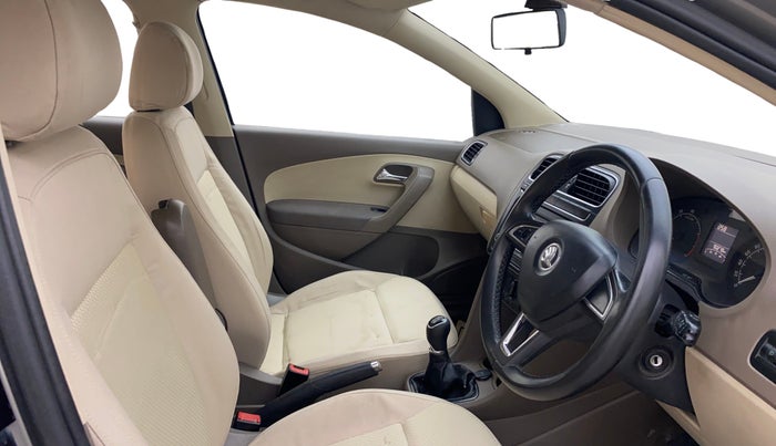 2015 Skoda Rapid AMBITION 1.6 MPI MT, Petrol, Manual, 90,252 km, Right Side Front Door Cabin