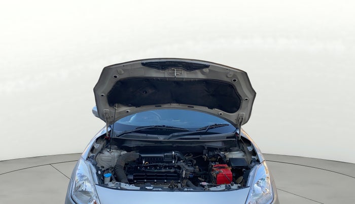 2018 Maruti Swift VXI, Petrol, Manual, 72,064 km, Open Bonet