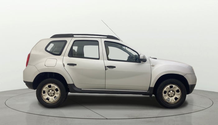 2014 Renault Duster RXL PETROL, Petrol, Manual, 1,25,234 km, Right Side View