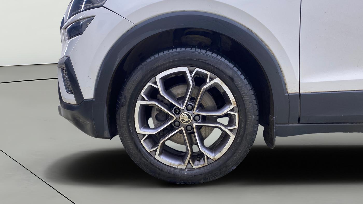 2022 Skoda KUSHAQ STYLE 1.5L TSI DSG, Petrol, Automatic, 69,308 km, Left Front Wheel