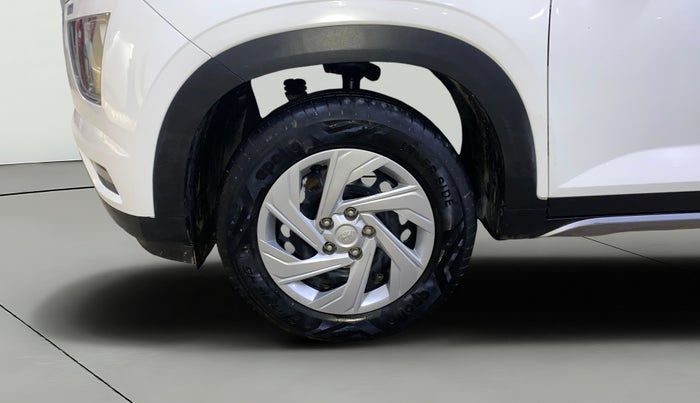 2022 Hyundai Creta EX 1.5 PETROL, Petrol, Manual, 26,708 km, Left Front Wheel