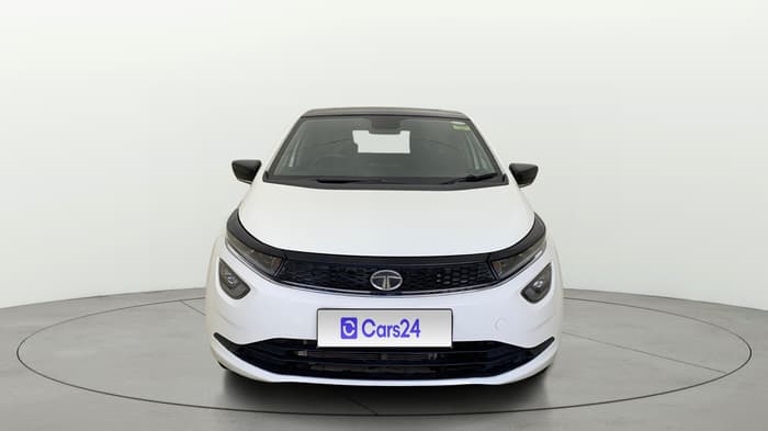 2023 Tata ALTROZ  XZ PLUS (S) , Diesel, Manual, 64,304 km, Front
