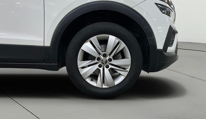 2022 Skoda KUSHAQ AMBITION 1.0L TSI MT, Petrol, Manual, 65,634 km, Right Front Wheel