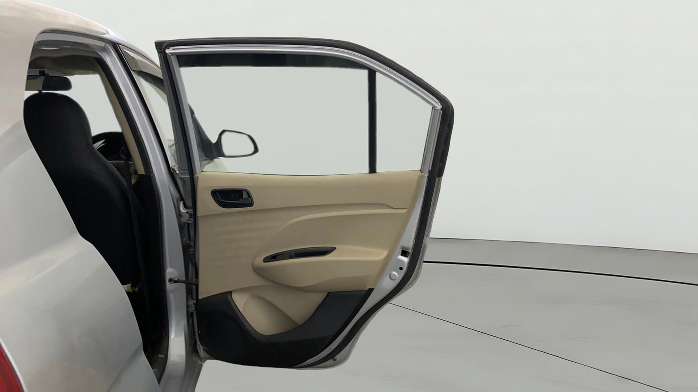 2021 Hyundai NEW SANTRO SPORTZ EXECUTIVE MT CNG, CNG, Manual, 41,793 km, RHS Rear Door