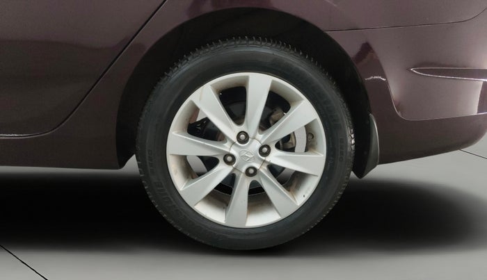 2013 Hyundai Verna FLUIDIC 1.6 CRDI SX, Diesel, Manual, 31,253 km, Left Rear Wheel