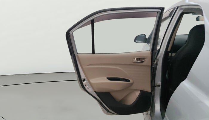 2019 Hyundai NEW SANTRO SPORTZ CNG, CNG, Manual, 65,041 km, LHS Rear Door