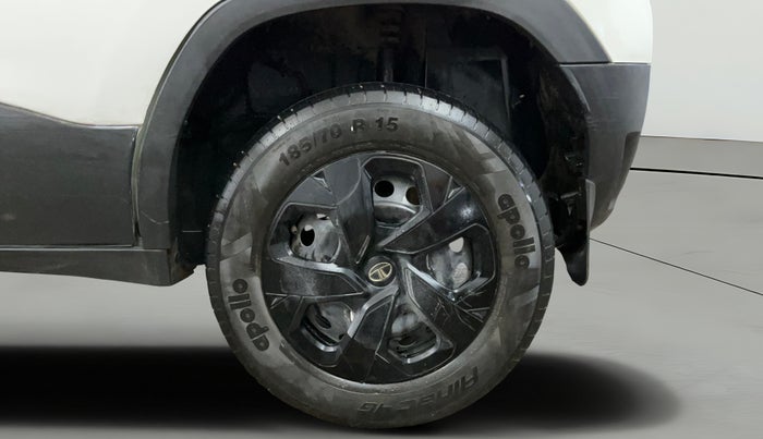 2022 Tata PUNCH PURE MT, Petrol, Manual, 30,844 km, Left Rear Wheel