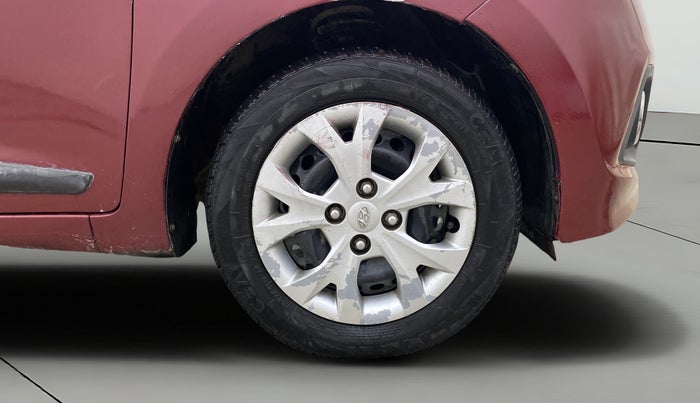 2015 Hyundai Grand i10 MAGNA 1.1 CRDI, Diesel, Manual, 62,288 km, Right Front Wheel