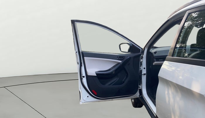 2024 Tata NEXON Pure 1.5 Revotorq 6AMT, Diesel, Automatic, 57,136 km, LHS Front Door