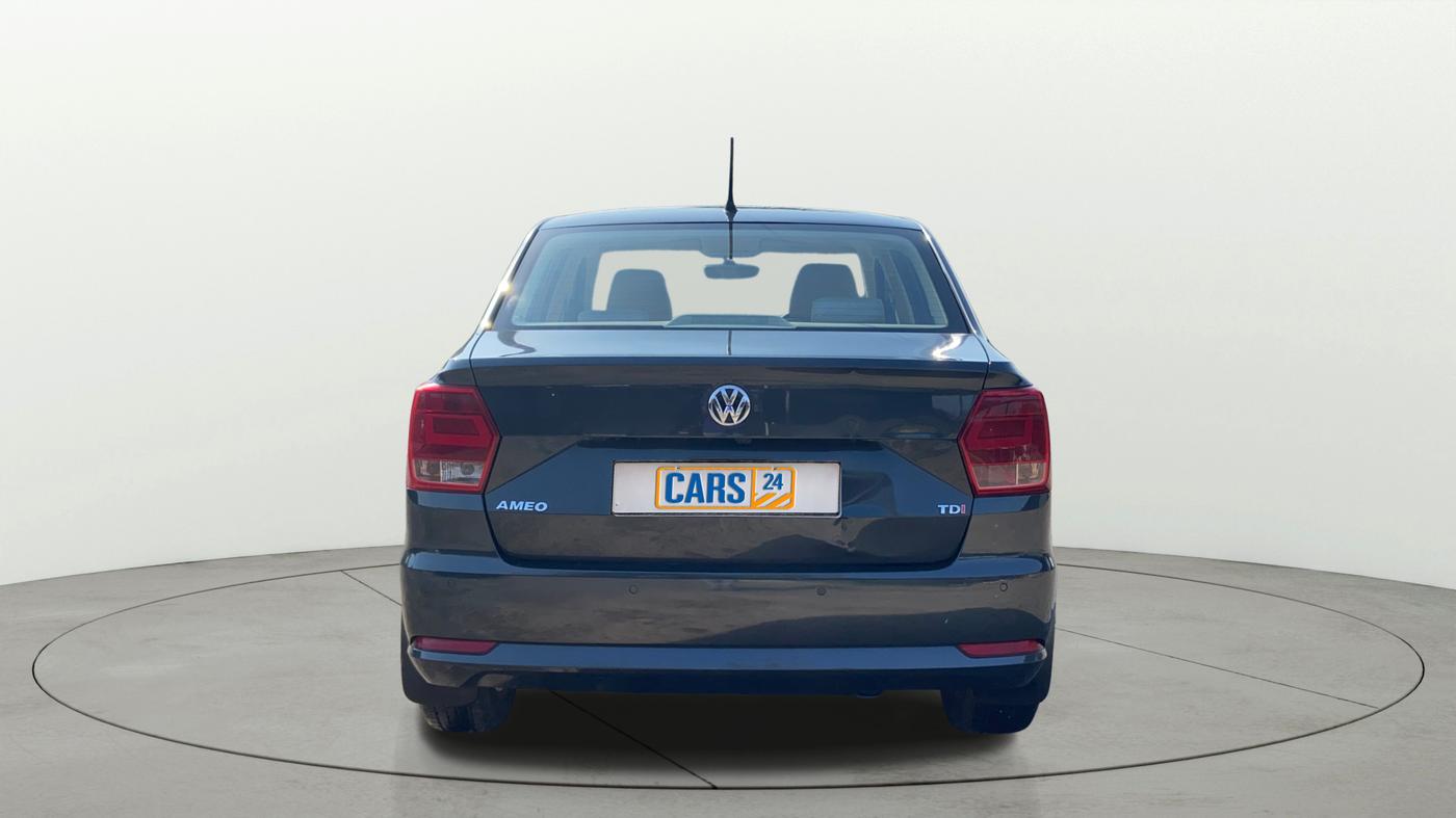 2018 Volkswagen Ameo HIGHLINE PLUS 1.5L AT 16 ALLOY, Diesel, Automatic, 87,218 km, Back/Rear