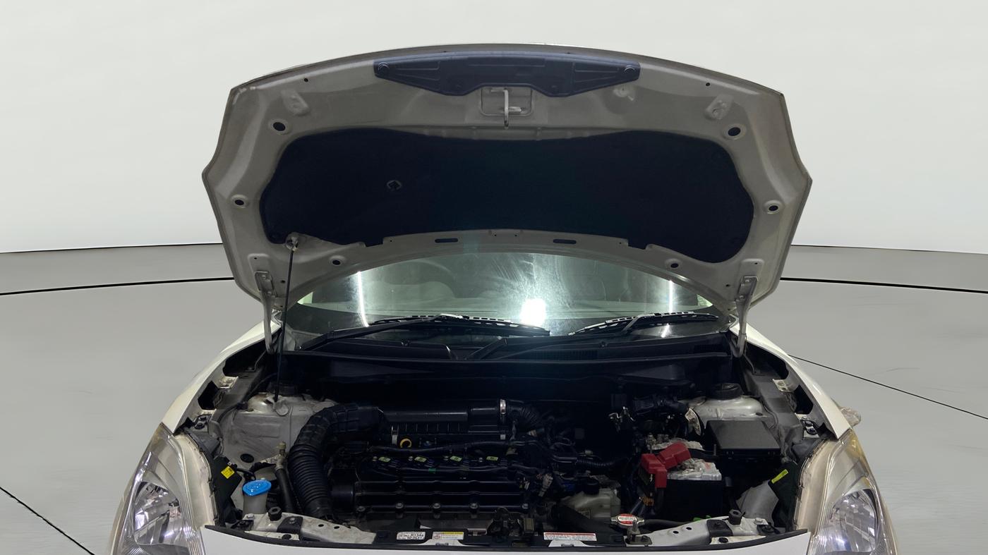2020 Maruti Swift ZXI AMT, Petrol, Automatic, 33,817 km, Open Bonet
