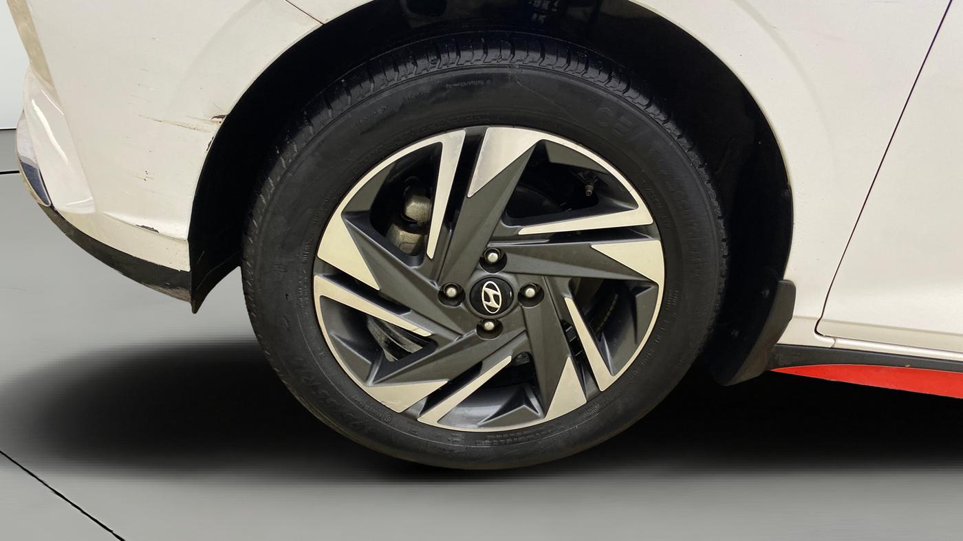 2023 Hyundai NEW I20 ASTA 1.2 MT, Petrol, Manual, 33,642 km, Left Front Wheel