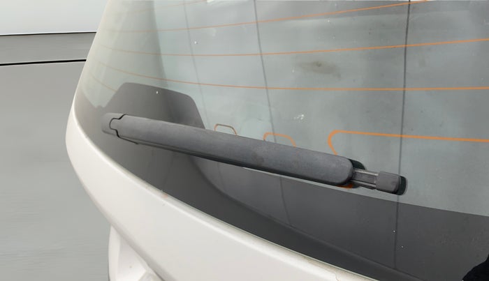 2019 Ford New Figo TITANIUM 1.2 PETROL MT, Petrol, Manual, 33,613 km, Rear Wiper