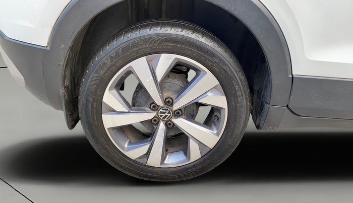 2021 Volkswagen TAIGUN TOPLINE 1.0 TSI AT, Petrol, Automatic, 53,910 km, Right Rear Wheel