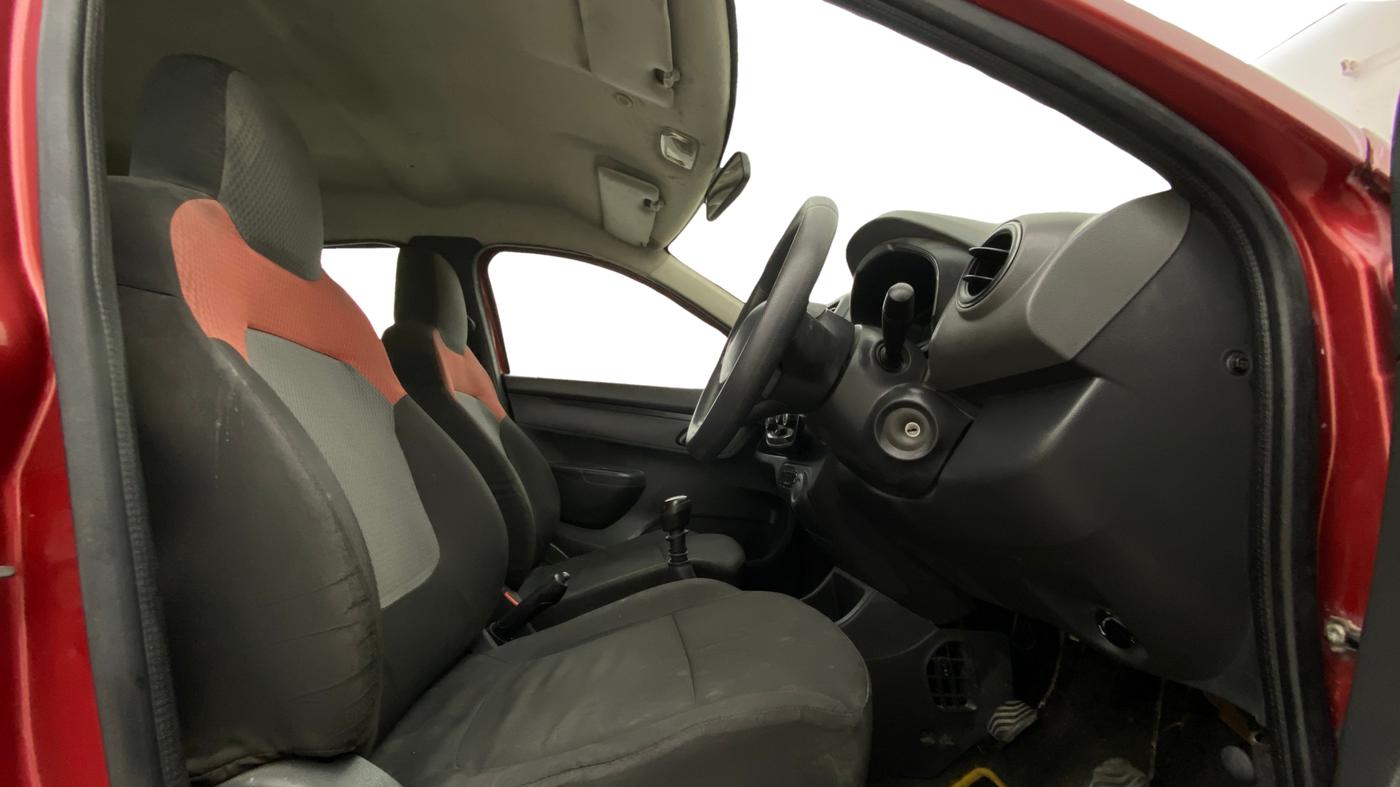 2015 Renault Kwid RXT 0.8, Petrol, Manual, 80,401 km, Right Side Front Door Cabin