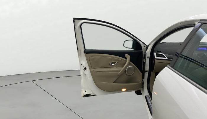 2014 Renault Fluence 1.5 E4, Diesel, Manual, 66,183 km, LHS Front Door