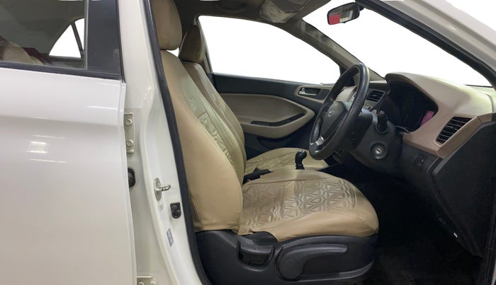 2018 Hyundai Elite i20 SPORTZ 1.2, Petrol, Manual, 43,480 km, Right Side Front Door Cabin