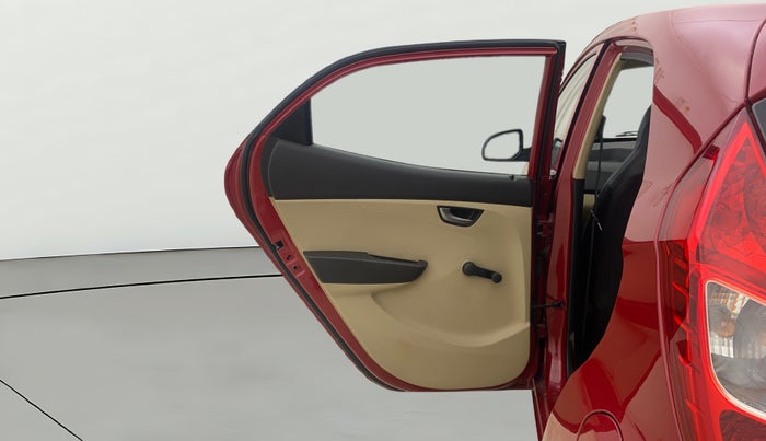 2014 Hyundai Eon SPORTZ, Petrol, Manual, 28,305 km, LHS Rear Door