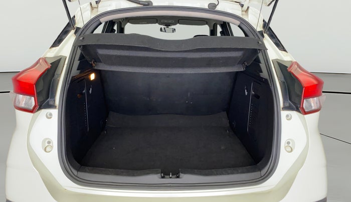 2020 Nissan Kicks XV TURBO 1.3, Petrol, Manual, 38,663 km, Boot Open Zoomed View