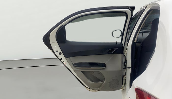 2016 Tata Tiago XT DIESEL, Diesel, Manual, 60,451 km, LHS Rear Door