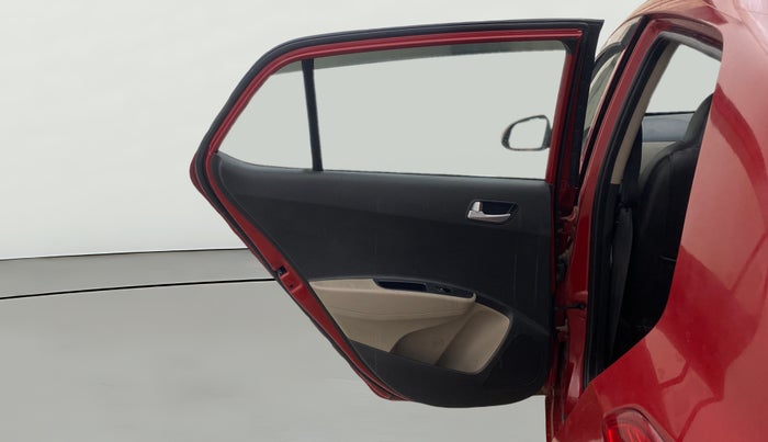 2017 Hyundai Grand i10 SPORTZ (O) 1.2 KAPPA VTVT, Petrol, Manual, 48,293 km, LHS Rear Door