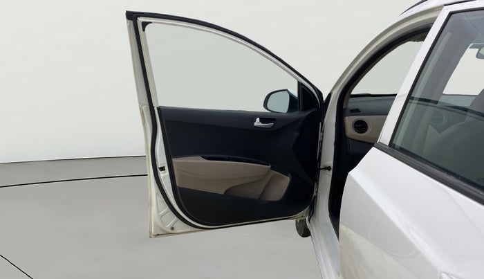 2018 Hyundai Grand i10 SPORTZ 1.2 KAPPA VTVT, Petrol, Manual, 82,973 km, LHS Front Door