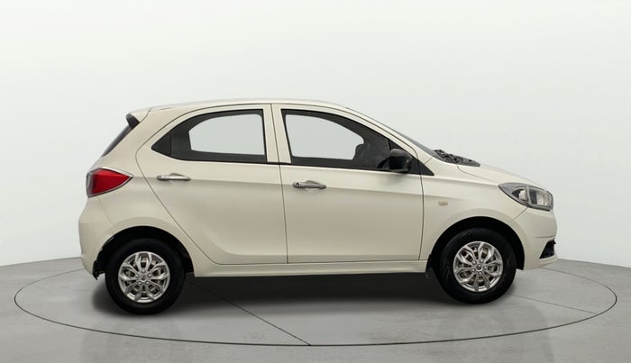 2017 Tata Tiago XM PETROL, Petrol, Manual, 54,944 km, Right Side View