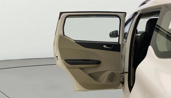 2022 Renault TRIBER RXZ AMT, CNG, Automatic, 47,822 km, LHS Rear Door