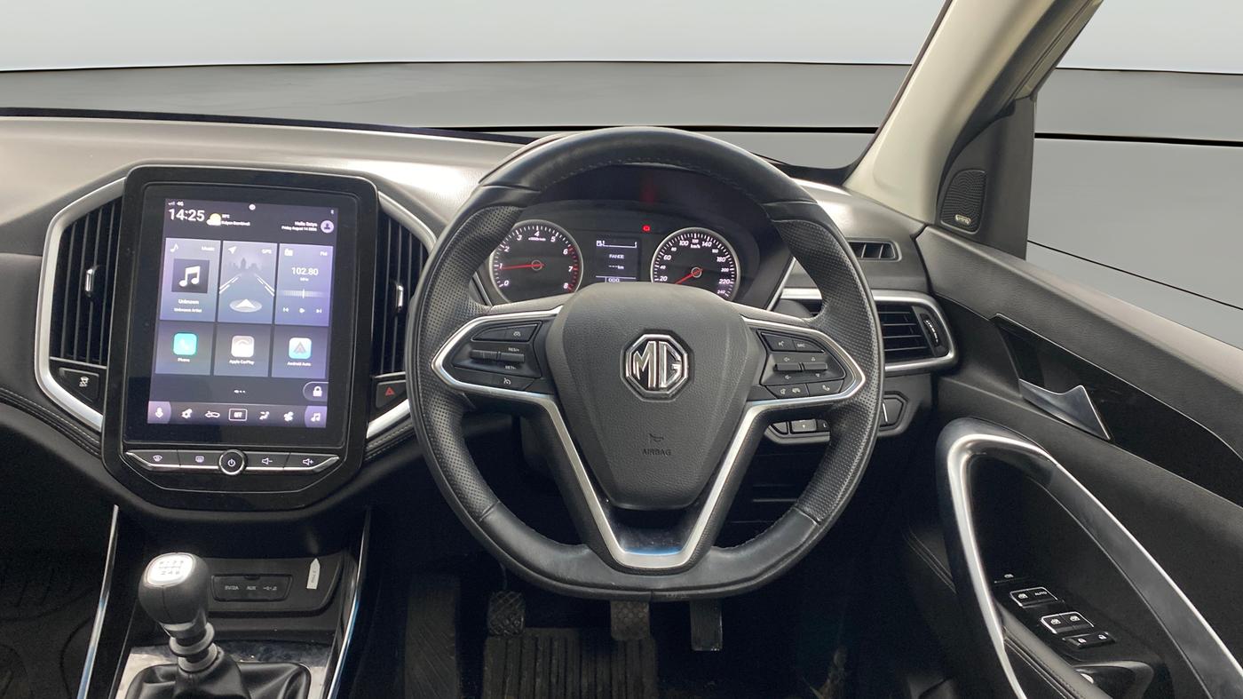 2020 MG HECTOR SMART HYBRID 1.5 PETROL, Petrol, Manual, 16,806 km, Steering Wheel Close Up