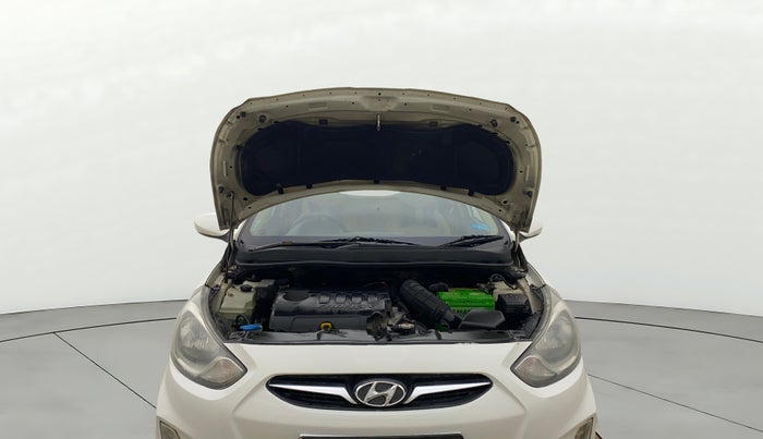 2014 Hyundai Verna FLUIDIC 1.4 CRDI CX, Diesel, Manual, 1,42,148 km, Open Bonet