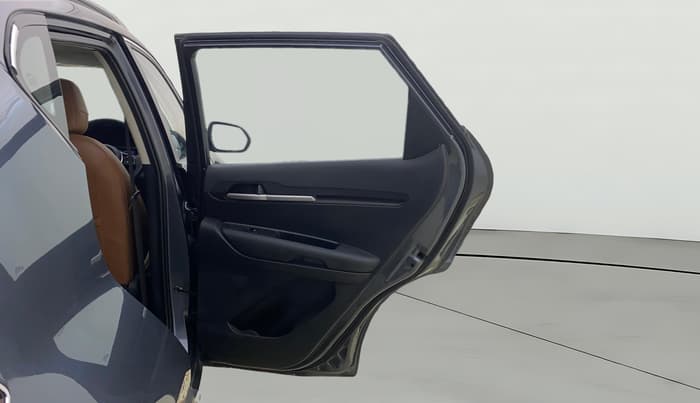 2021 KIA SONET HTK PLUS 1.2, Petrol, Manual, 1,07,211 km, RHS Rear Door