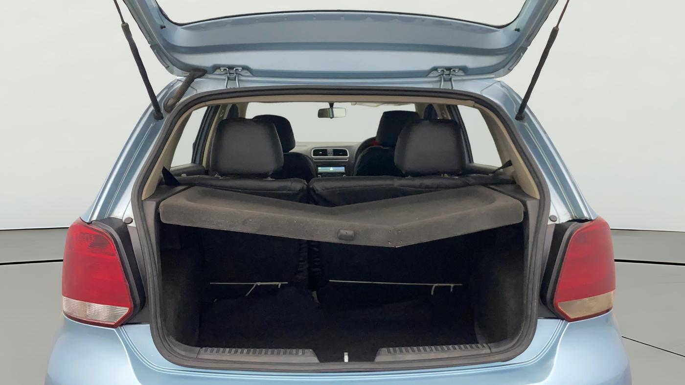 2012 Volkswagen Polo HIGHLINE1.2L, Petrol, Manual, 60,711 km, Boot Open Zoomed View