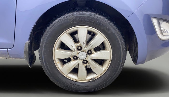 2013 Hyundai i20 ASTA 1.2, Petrol, Manual, 49,065 km, Right Front Wheel