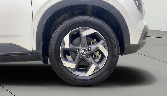 2021 Hyundai VENUE SX PLUS 1.0 TURBO DCT, Petrol, Automatic, 47,760 km, Right Front Wheel