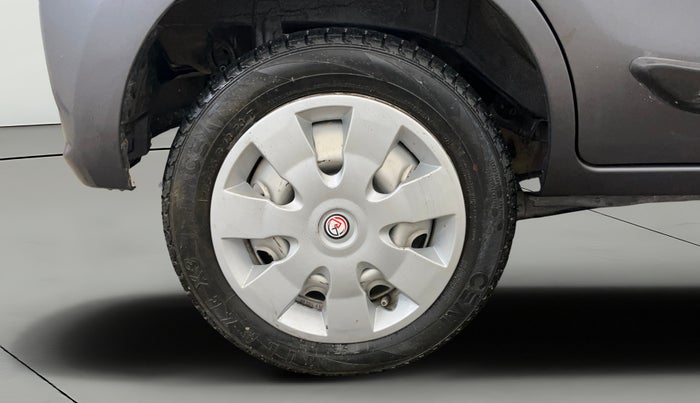 2016 Maruti Alto K10 LXI CNG, CNG, Manual, 62,700 km, Right Rear Wheel