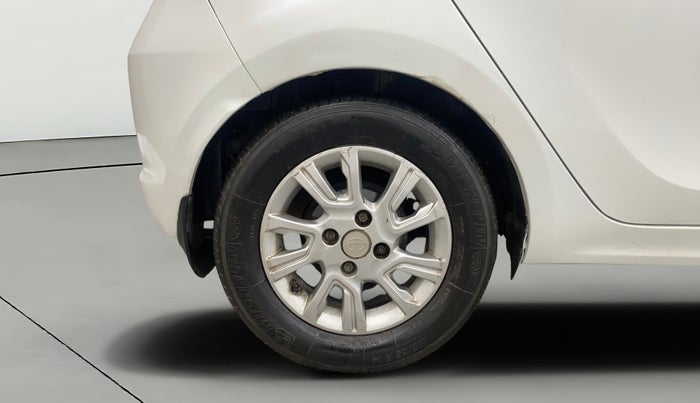 2018 Tata Tiago XZ PETROL, CNG, Manual, 68,109 km, Right Rear Wheel
