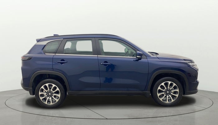 2022 Maruti Grand Vitara ALPHA SMART HYBRID AT, Petrol, Automatic, 52,705 km, Right Side View