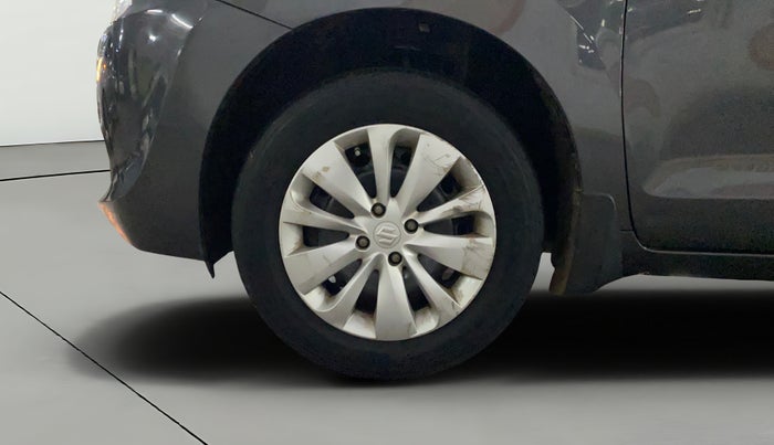 2016 Maruti Baleno DELTA DIESEL 1.3, Diesel, Manual, 65,738 km, Left Front Wheel