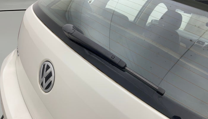 2016 Volkswagen Polo HIGHLINE1.2L, Petrol, Manual, 49,456 km, Rear Wiper