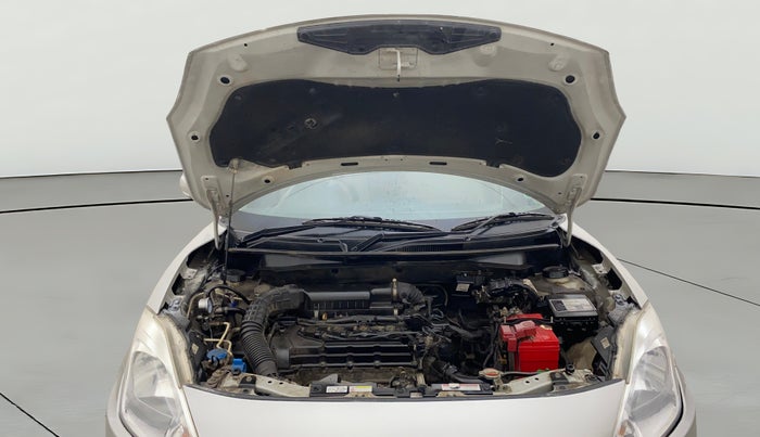 2019 Maruti Dzire VXI, CNG, Manual, 69,789 km, Open Bonet