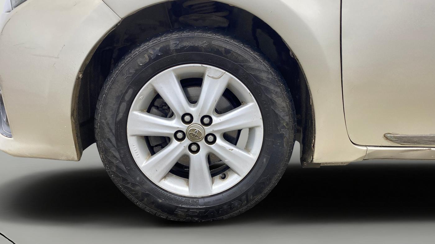 2015 Toyota Corolla Altis G CVT PETROL, Petrol, Automatic, 84,986 km, Left Front Wheel