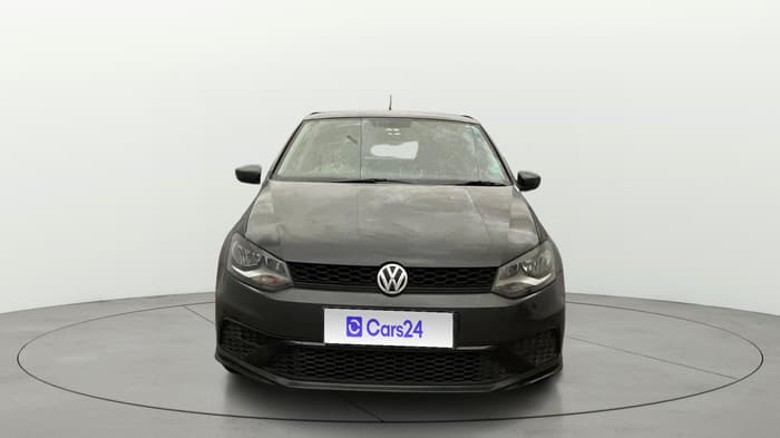 2021 Volkswagen Polo TRENDLINE 1.0L, Petrol, Manual, 1,35,024 km, Front