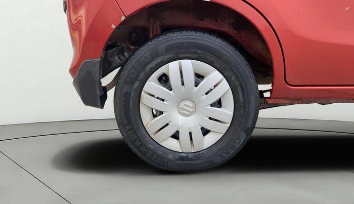2019 Maruti Alto VXI, Petrol, Manual, 68,817 km, Right Rear Wheel