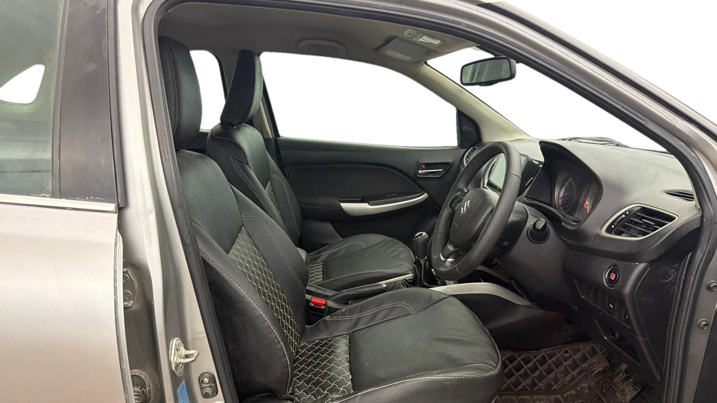 2017 Maruti Baleno ALPHA PETROL 1.2, Petrol, Manual, 49,813 km, Right Side Front Door Cabin