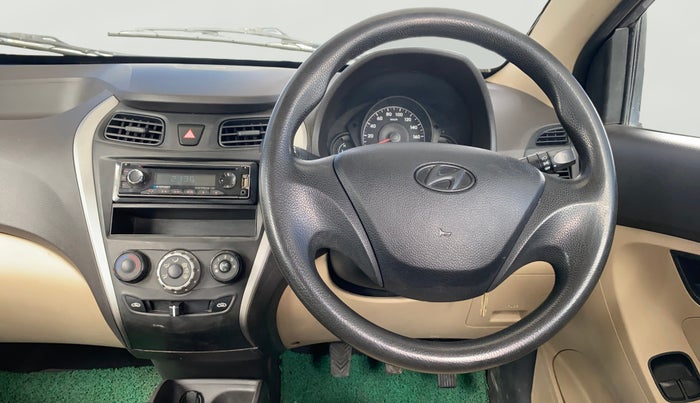 2014 Hyundai Eon ERA +, Petrol, Manual, 53,486 km, Steering Wheel Close Up