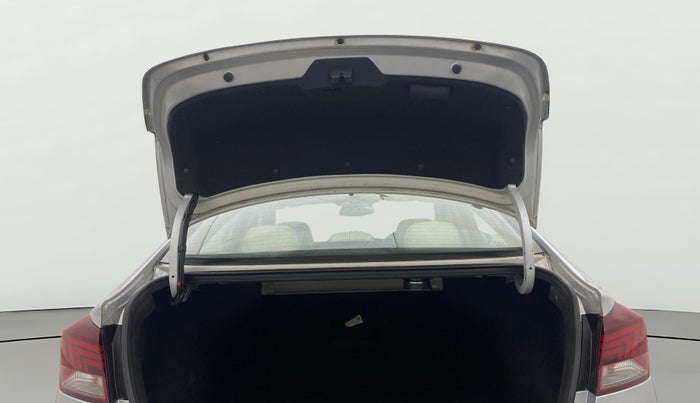 2021 Hyundai New Elantra 2.0 SX MT PETROL, Petrol, Manual, 64,083 km, Boot Door Open