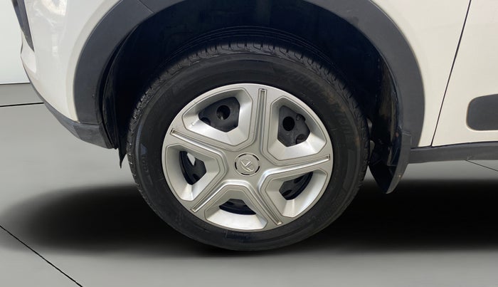 2023 Tata NEXON XM PETROL, Petrol, Manual, 27,285 km, Left Front Wheel