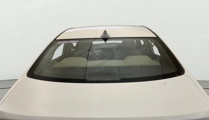 2016 Hyundai Verna 1.6 VTVT SX, Petrol, Manual, 70,675 km, Rear Windshield